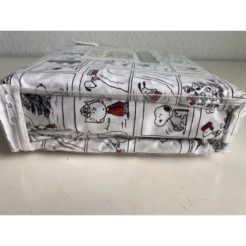Peanuts Snoopy Holiday Christmas Comic Strip Queen Size‎ Soft Sheet Set NEW